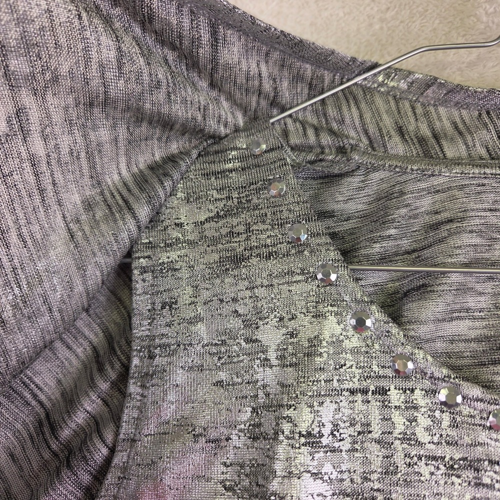 Ruby Rd Silver Metallic Twin Set Cardigan & Rhinestone Shell Top Size M - Picture 8 of 8
